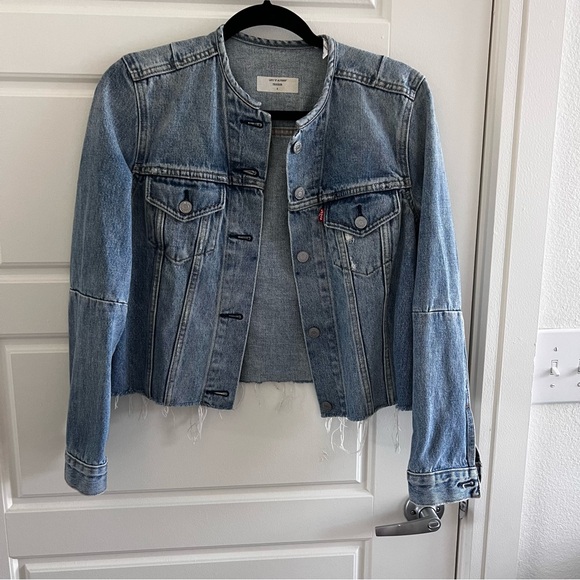Levi’s Altered Trucker Denim Jacket - Picture 1 of 7